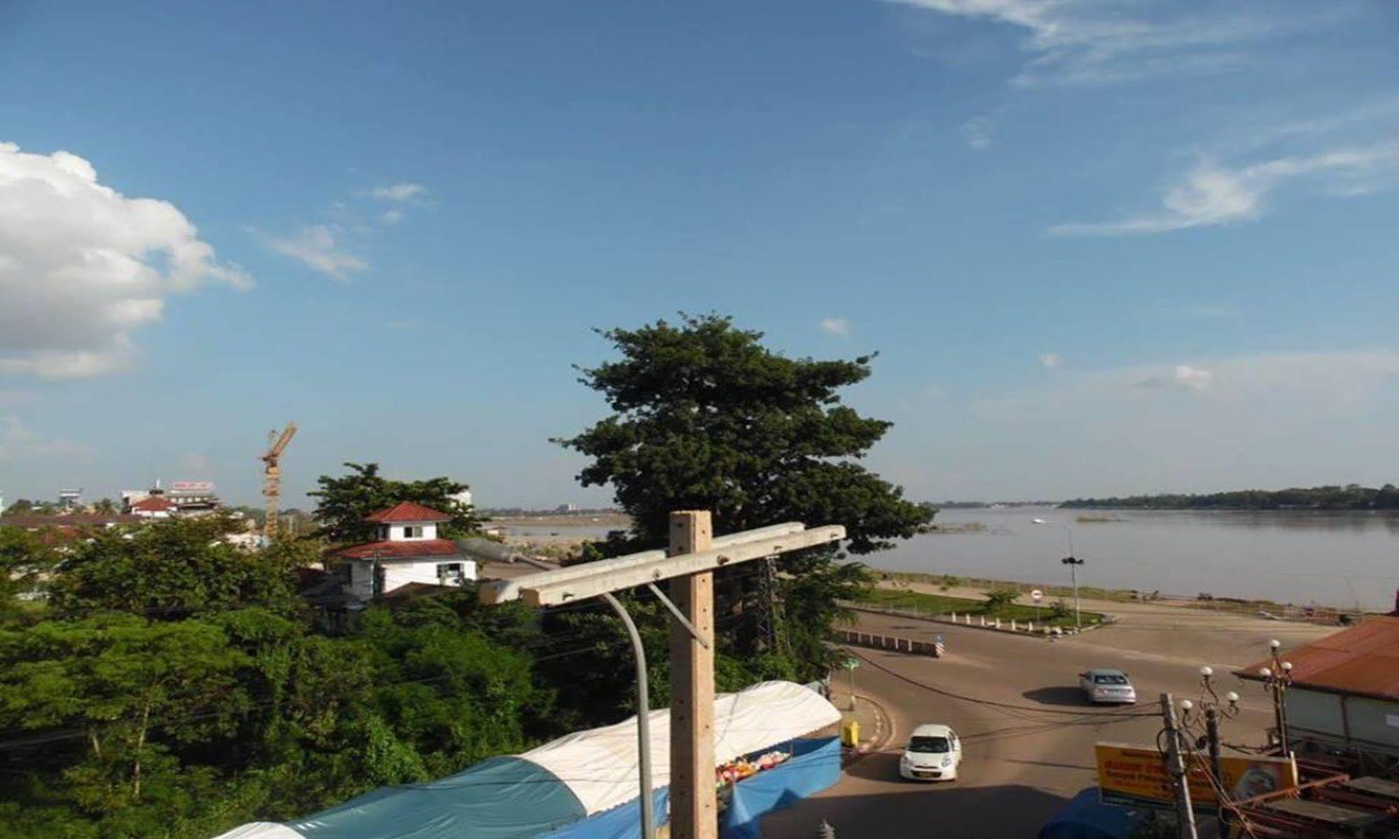 Mekong Sunshine Hotel Vientián Kültér fotó